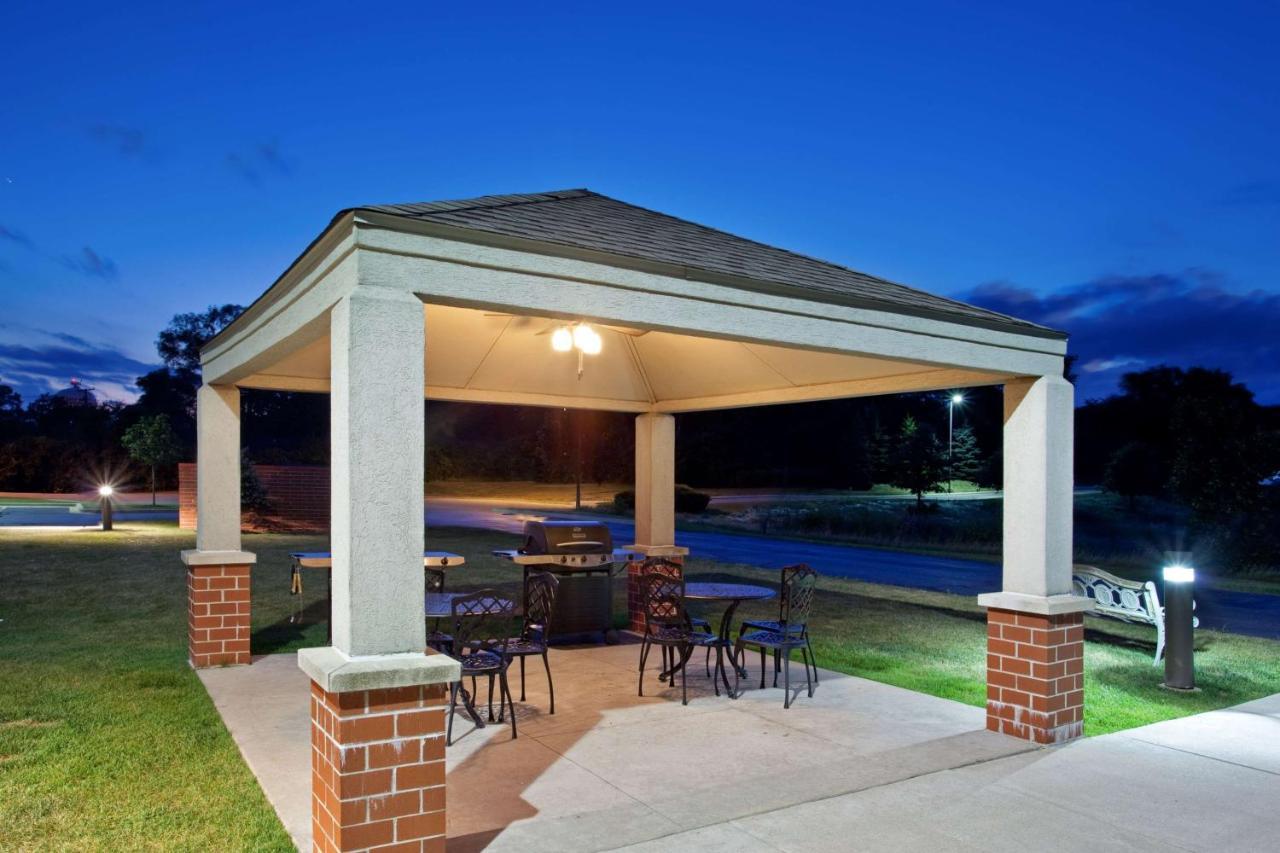 Sonesta Simply Suites Chicago Naperville Warrenville Dış mekan fotoğraf