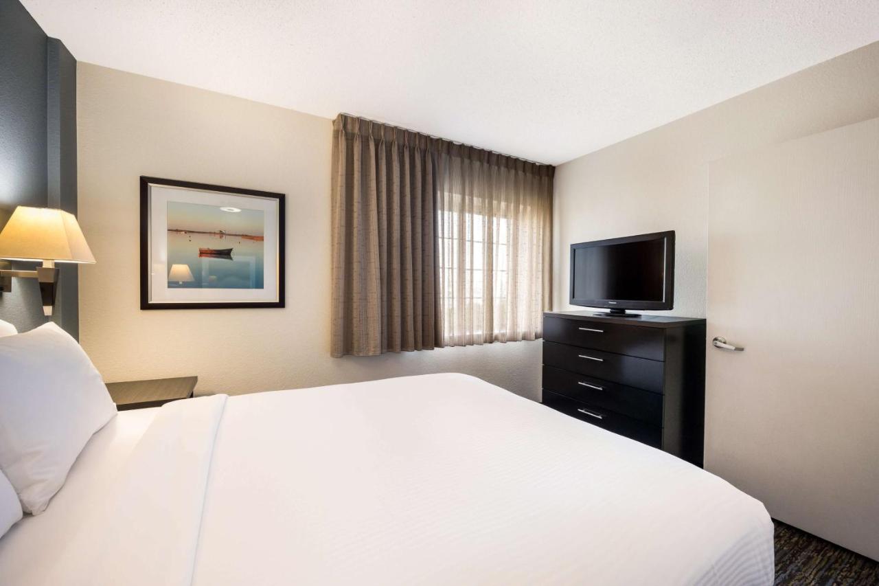 Sonesta Simply Suites Chicago Naperville Warrenville Dış mekan fotoğraf