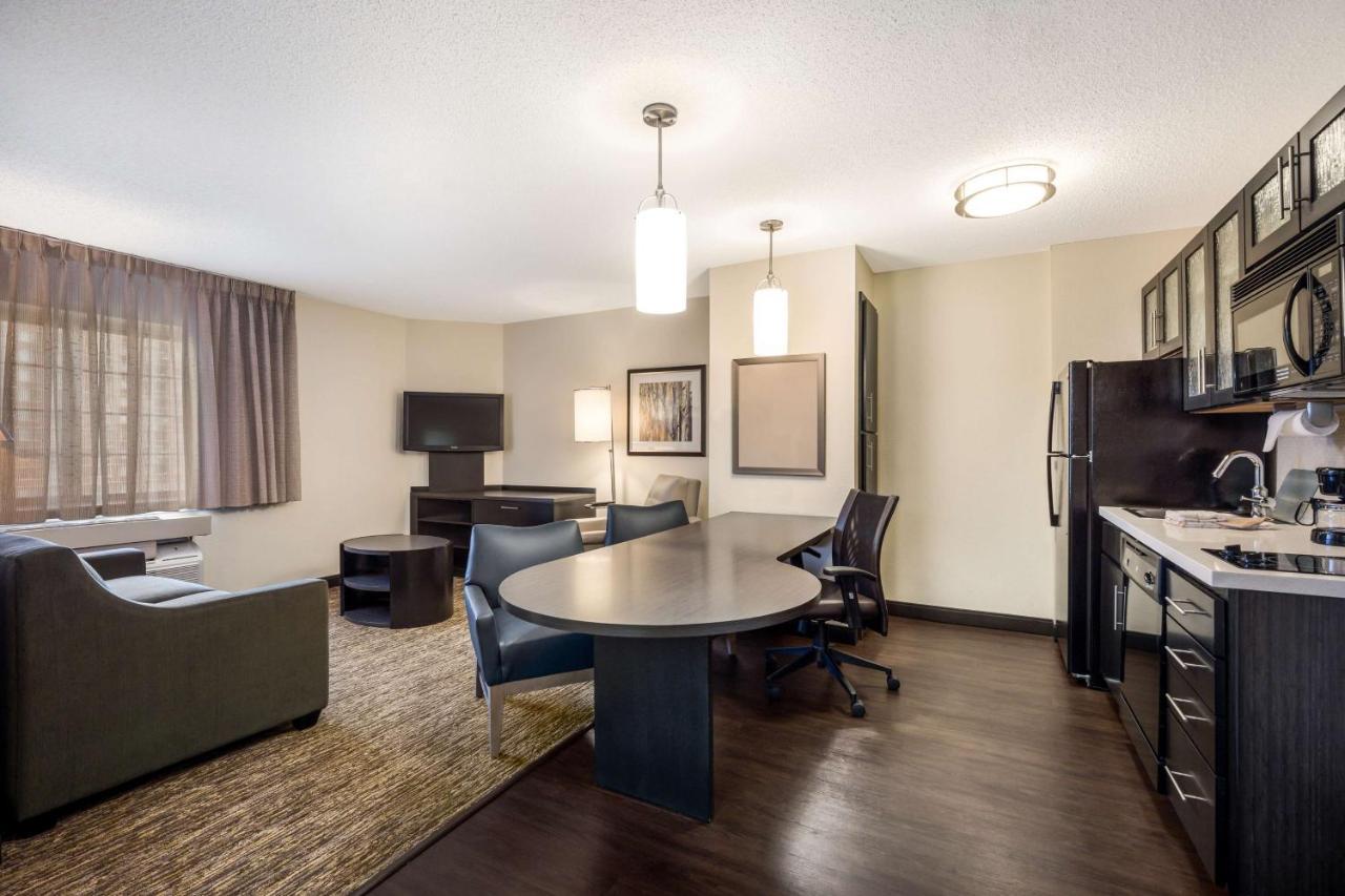 Sonesta Simply Suites Chicago Naperville Warrenville Dış mekan fotoğraf