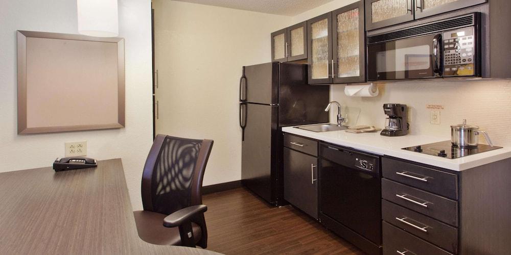 Sonesta Simply Suites Chicago Naperville Warrenville Dış mekan fotoğraf